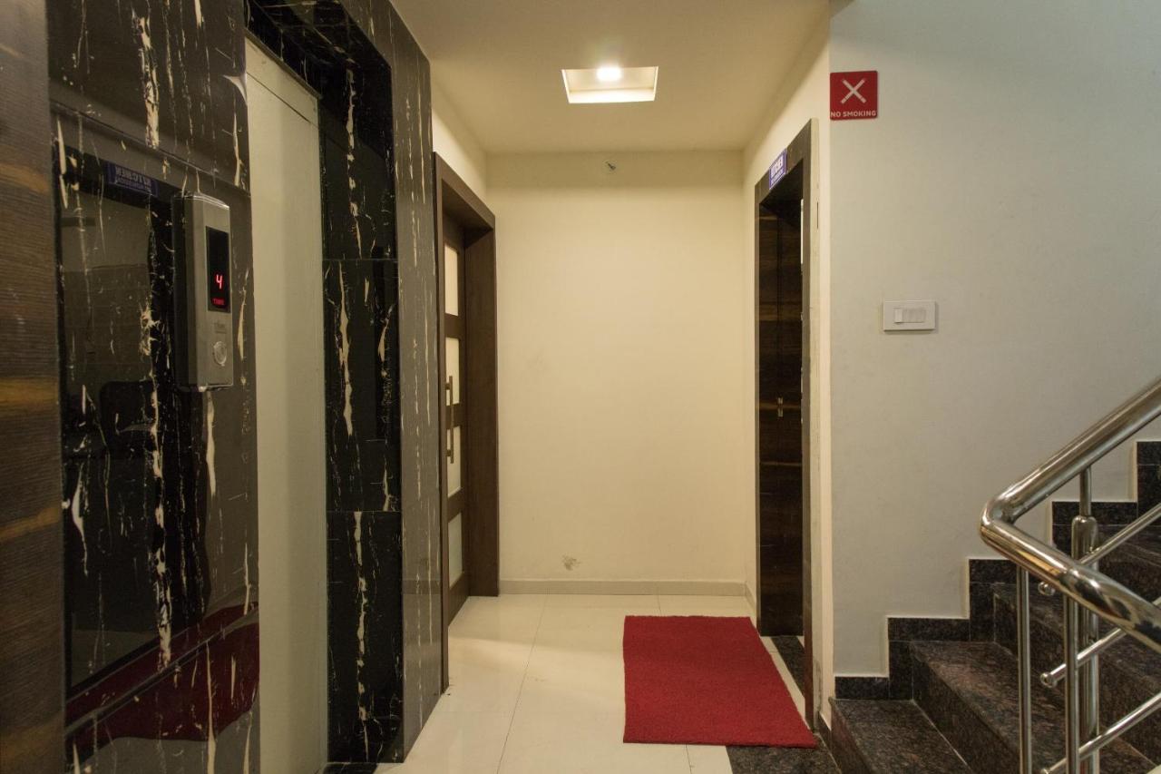 Oyo 10254 Hotel Taha Pride Nagpur Buitenkant foto
